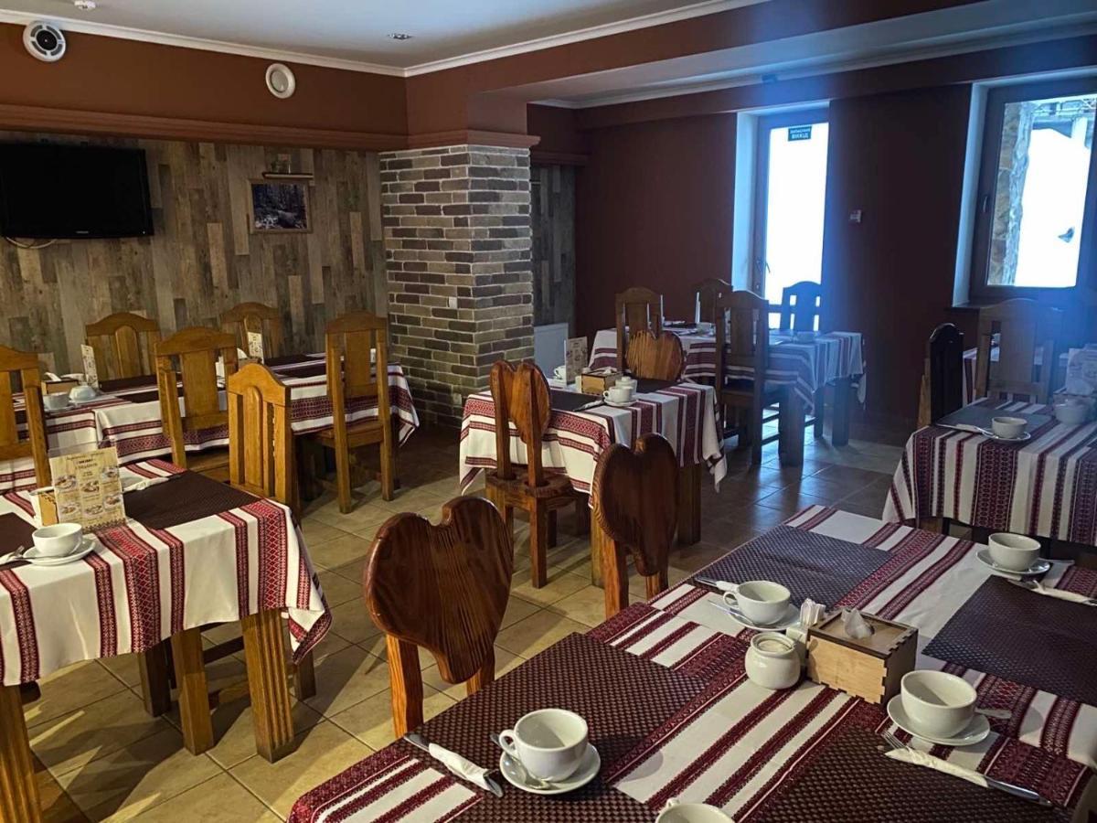 Karpatski Dzherela Jaremče Esterno foto